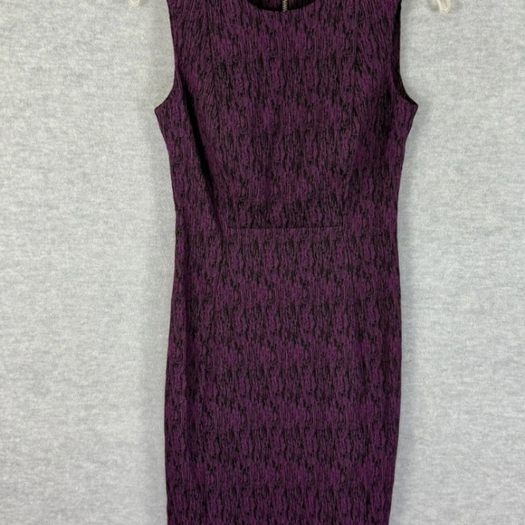 Calvin Klein Sleeveless Sheath Dress Knit Purple Black Back Zip Sze 6 NWT - Picture 3 of 6